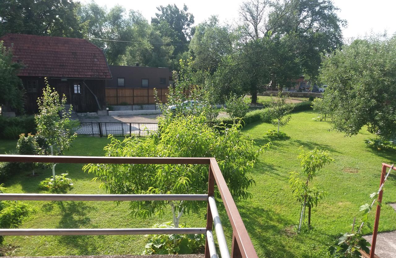Holiday Home Old Mill Bihać 외부 사진